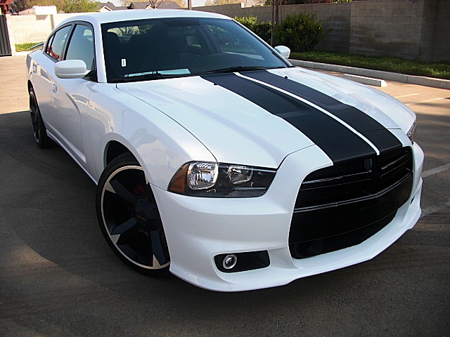 ChargerWhite2011/24s48.JPG