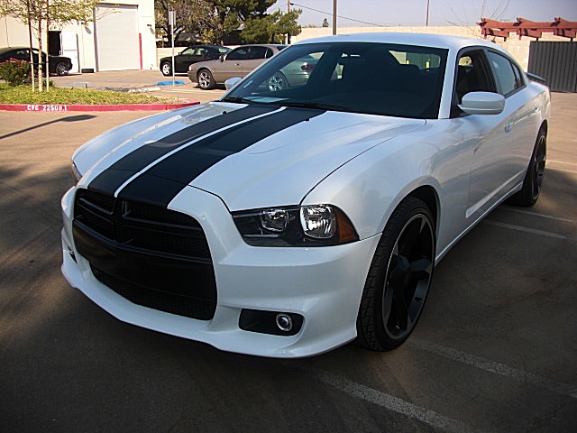 ChargerWhite2011/24s74.JPG