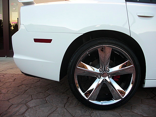 ChargerWhite2011/25a43.JPG