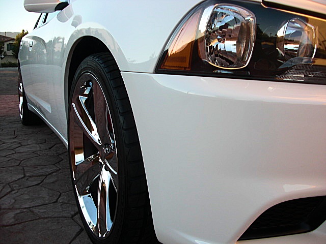 ChargerWhite2011/25a43.JPG