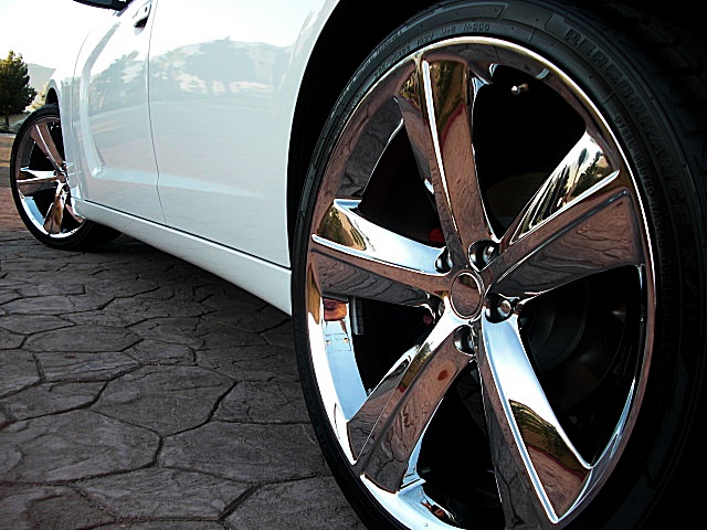 ChargerWhite2011/25a9.JPG