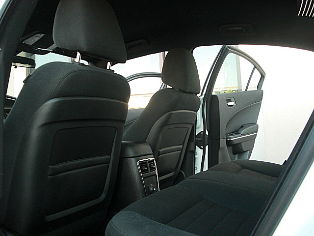 ChargerWhite2011/25a54.JPG