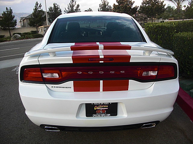 ChargerWhite2011/25a120.JPG