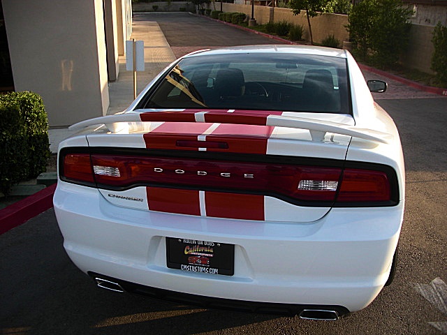 ChargerWhite2011/25a120.JPG