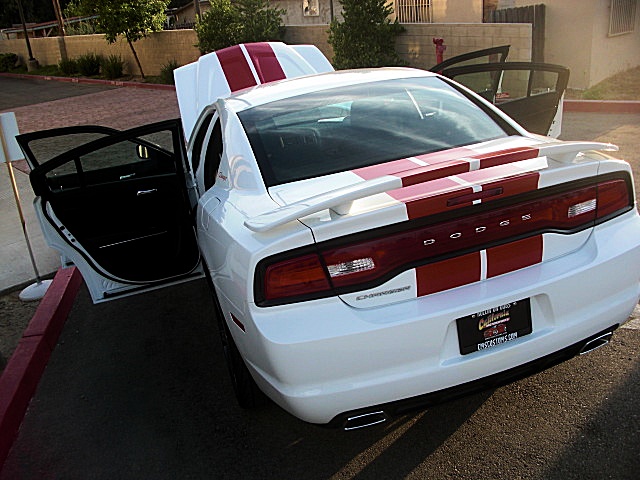 ChargerWhite2011/25a120.JPG