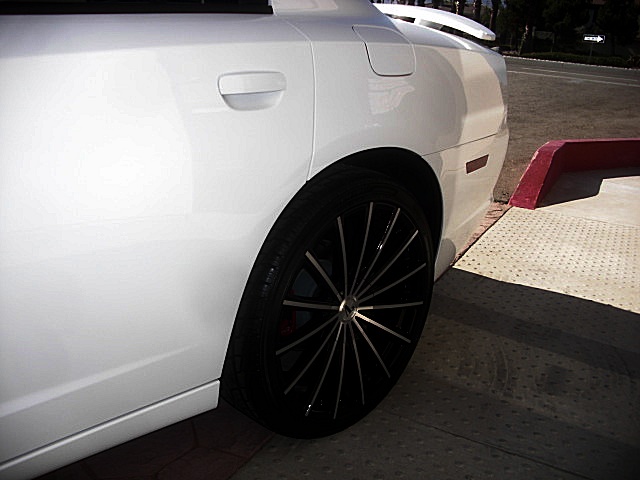 ChargerWhite2011/25aa22.JPG