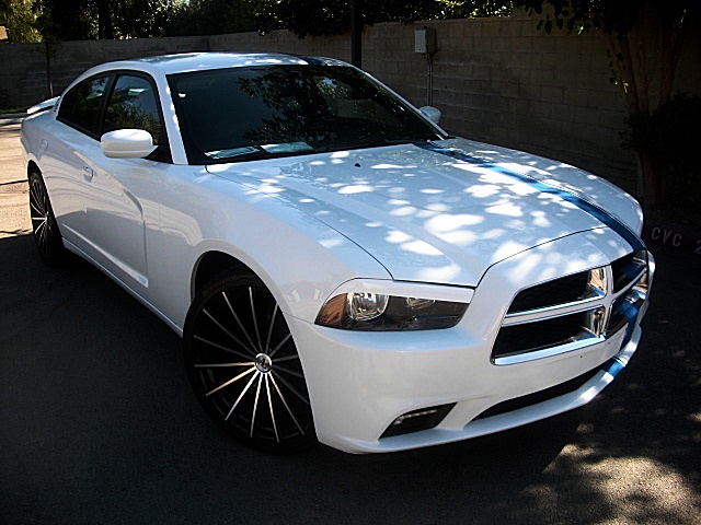 ChargerWhite2011/25aa22.JPG