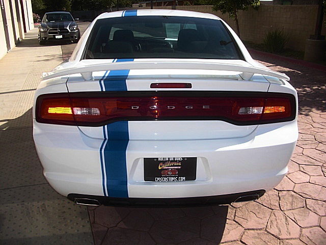 ChargerWhite2011/25aa22.JPG