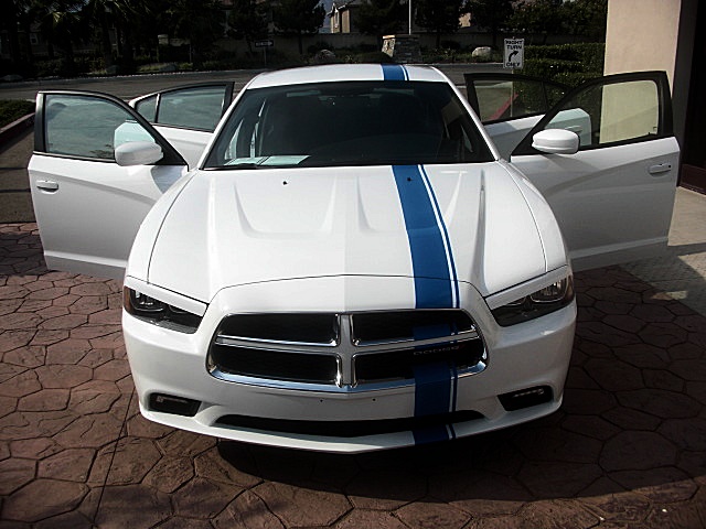 ChargerWhite2011/25e64.JPG