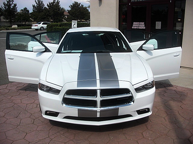 ChargerWhite2011/25e43a.JPG