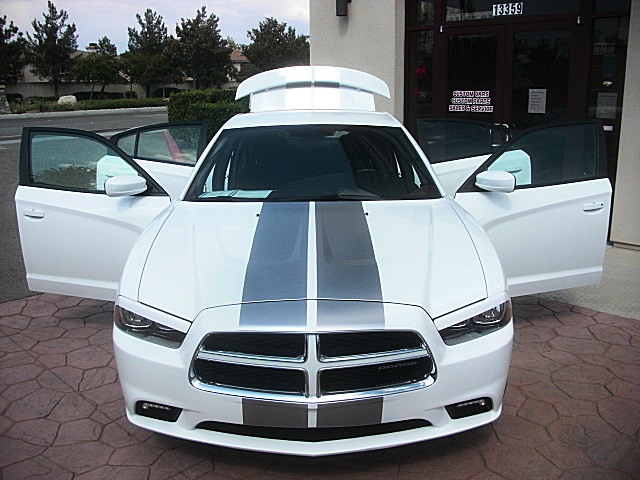 ChargerWhite2011/25e43a.JPG