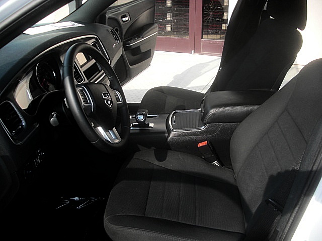 ChargerWhite2011/25e62.JPG