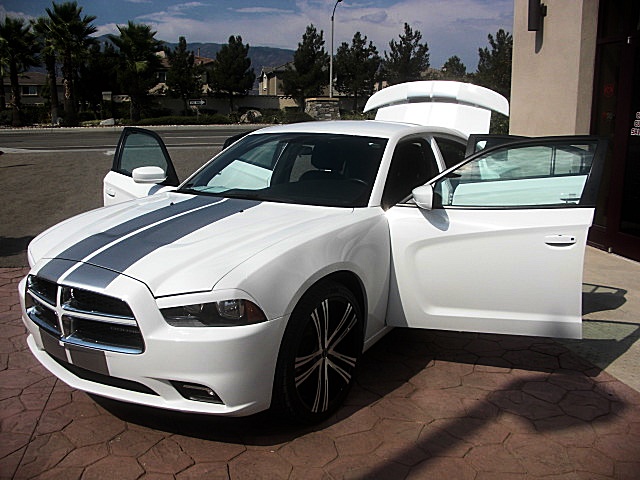 ChargerWhite2011/25e43a.JPG