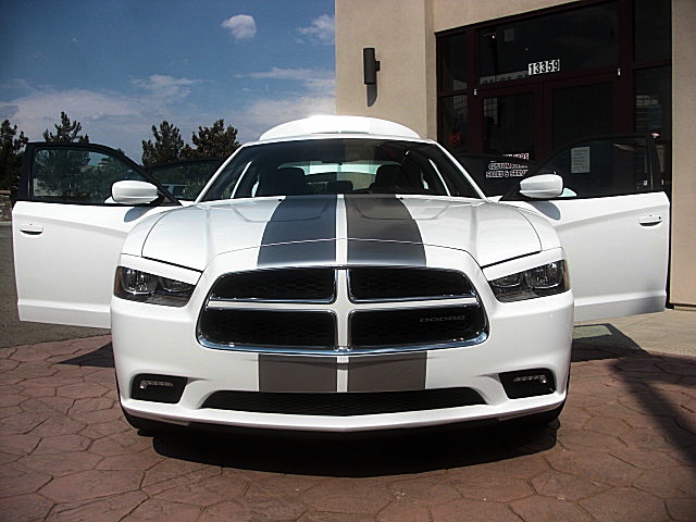 ChargerWhite2011/25e43a.JPG
