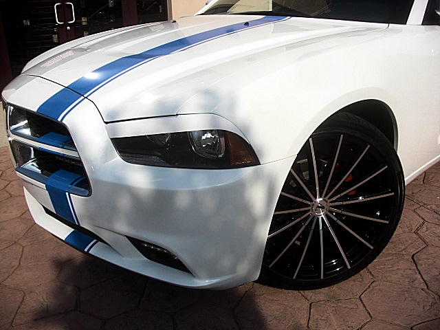 ChargerWhite2011/25e62.JPG