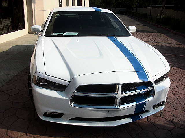ChargerWhite2011/25e64.JPG