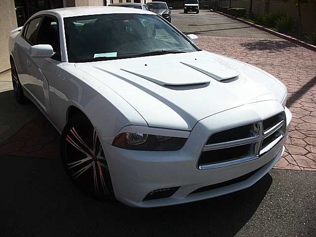 ChargerWhite2011/25s23.JPG