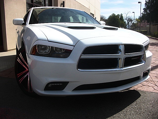 ChargerWhite2011/25s23.JPG