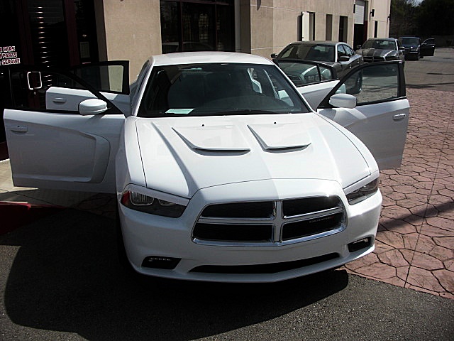 ChargerWhite2011/25s23.JPG