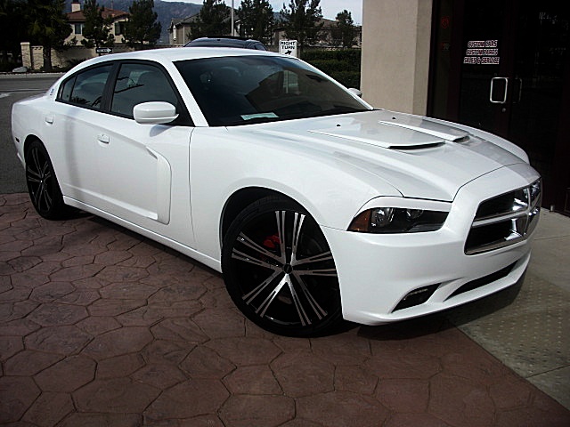 ChargerWhite2011/25s64.JPG