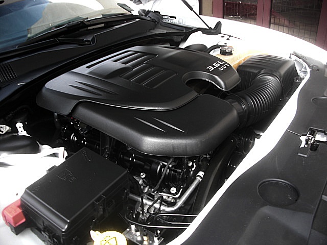 ChargerWhite2011/25s73.JPG