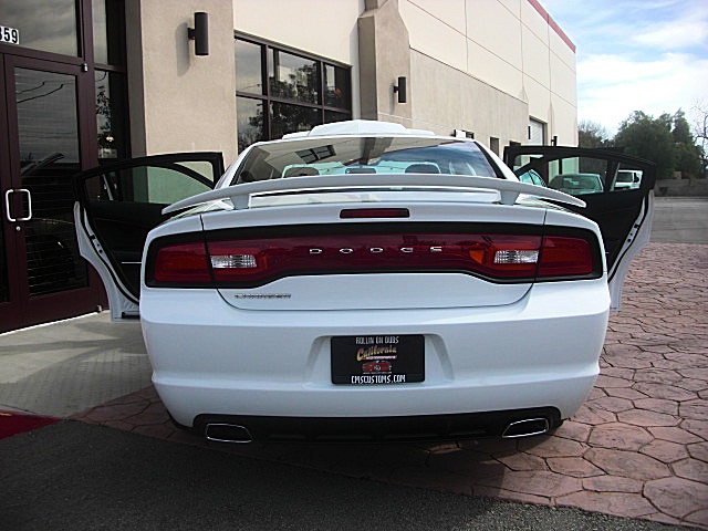 ChargerWhite2011/25s64.JPG