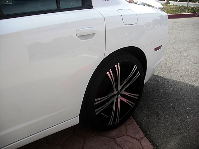 ChargerWhite2011/25s73.JPG