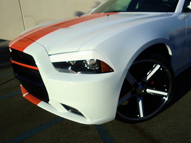 ChargerWhite2011/25v42.JPG