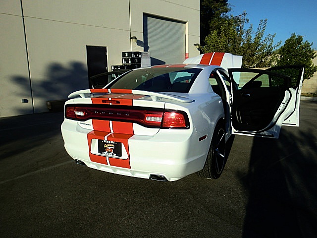 ChargerWhite2011/25v46.JPG