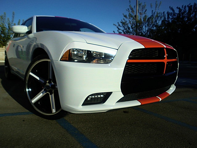 ChargerWhite2011/25v46.JPG