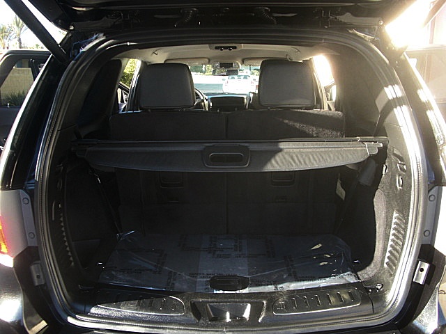 DURANGOblack/IntDurBlk13e.JPG