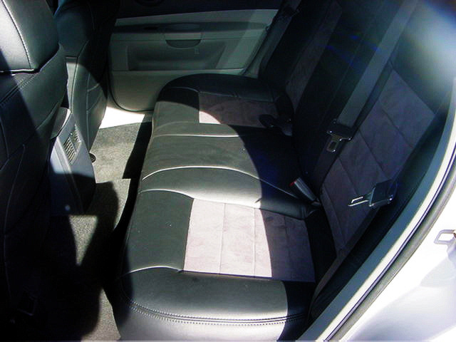 Interiors/LeathPlum2.jpg