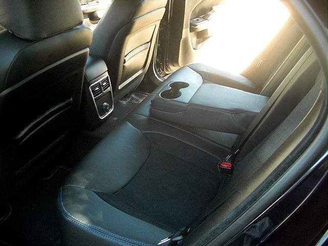 Interiors/28k113.jpg