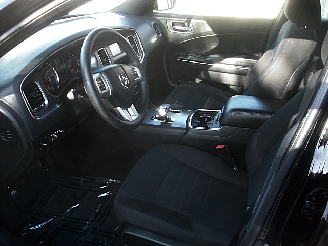 Interiors/IntBlk8spd2.JPG
