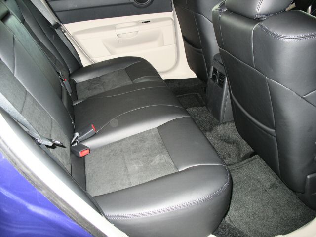 Interiors/LeathPlum2.jpg