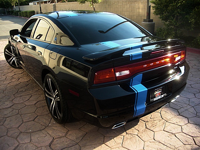 RTchar13blkBase/25c79.JPG