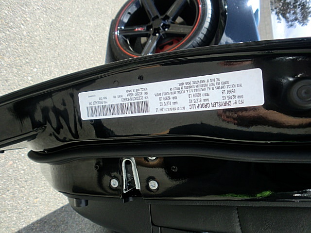 RTchar13blkBase/26a165.JPG