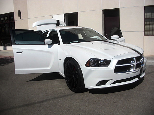 RTchargerWhite13/25a41.JPG