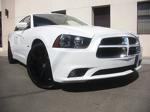 RTchargerWhite13/25a41.JPG