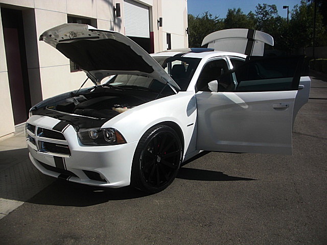 RTchargerWhite13/25a41.JPG