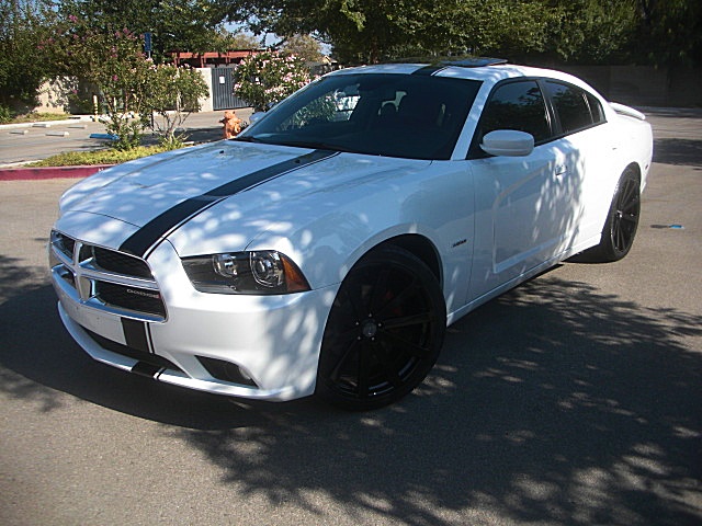 RTchargerWhite13/25a41.JPG