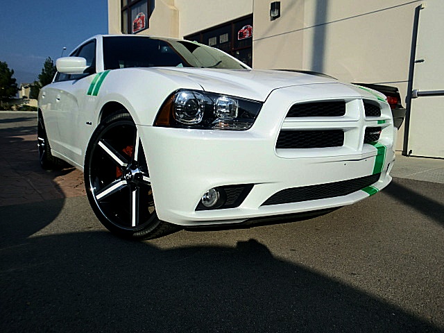 RTchargerWhite13/26a44.JPG