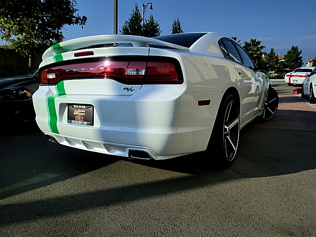 RTchargerWhite13/26a44.JPG