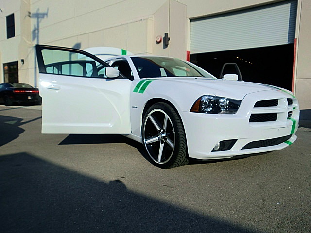 RTchargerWhite13/26a44.JPG