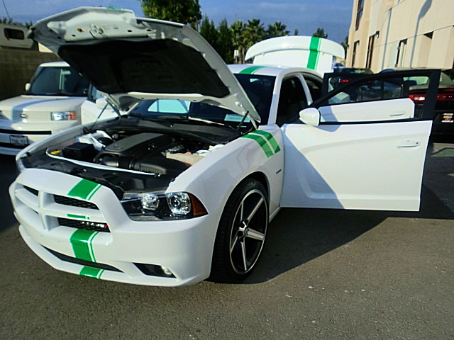 RTchargerWhite13/26a44.JPG