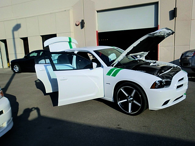 RTchargerWhite13/26a44.JPG