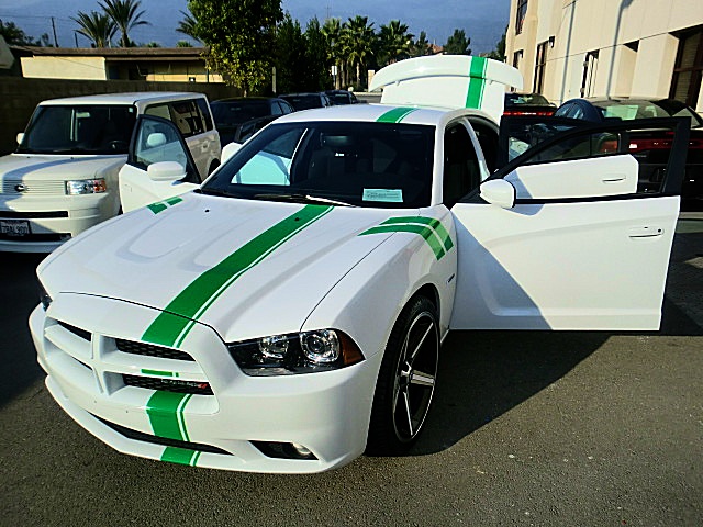 RTchargerWhite13/26a44.JPG