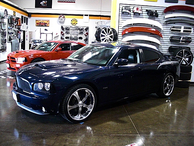 SHOWROOMCARS/94ac.JPG