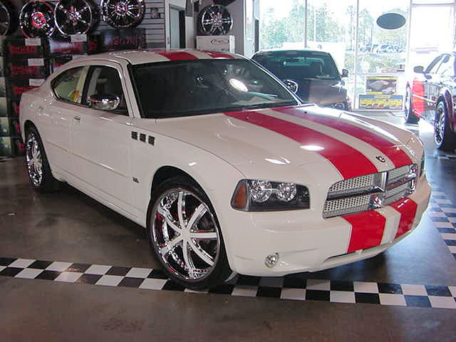 SHOWROOMCARS/store2.jpg