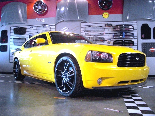 SHOWROOMCARS/new4a.jpg